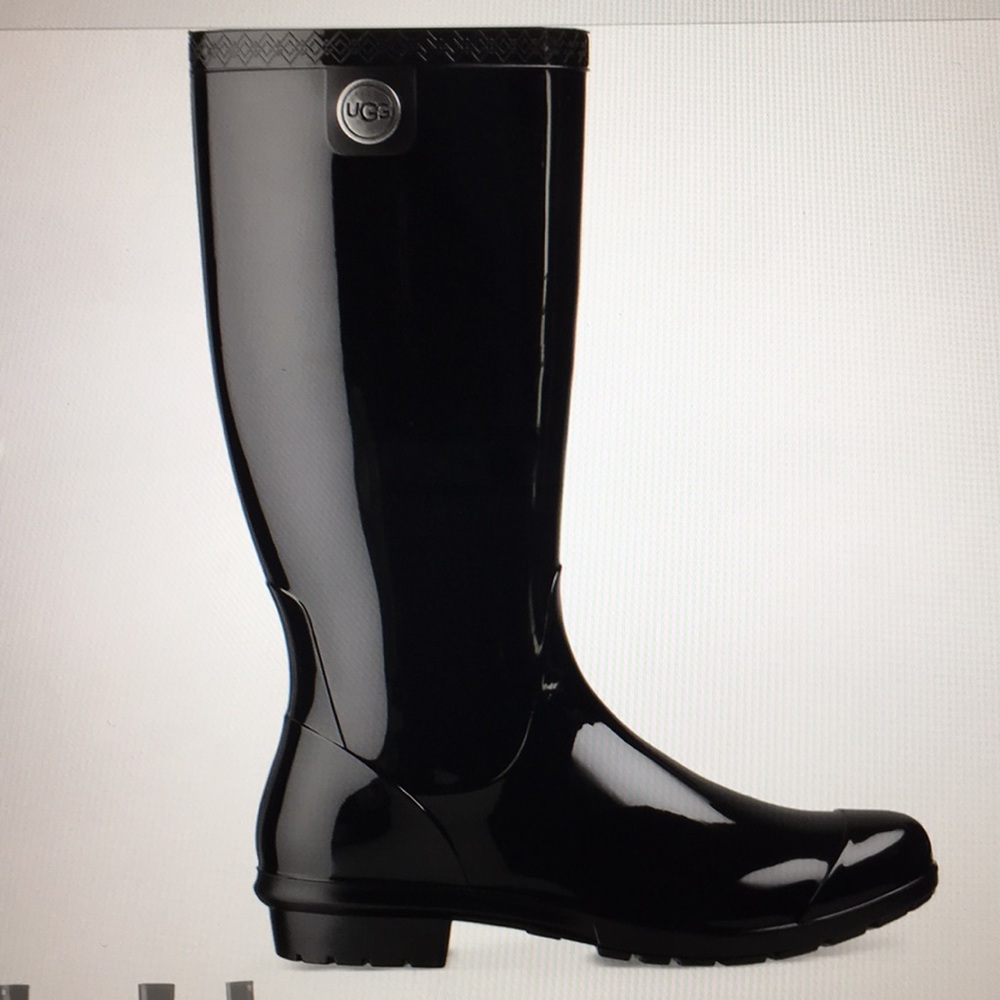 UGG SHAYE RAIN BOOTS